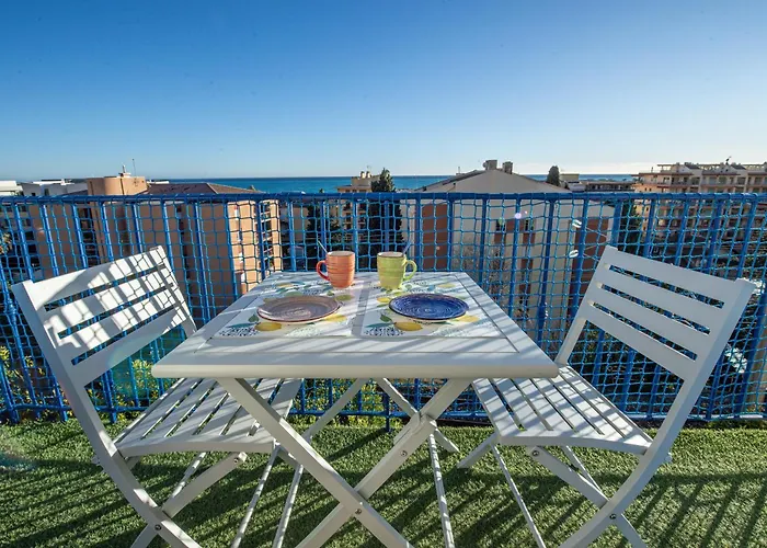 Concordia - Agreable Deux Pieces - Garavan - Vue *