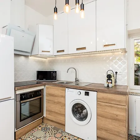 Concordia - Agreable Deux Pieces - Garavan - Vue Apartment